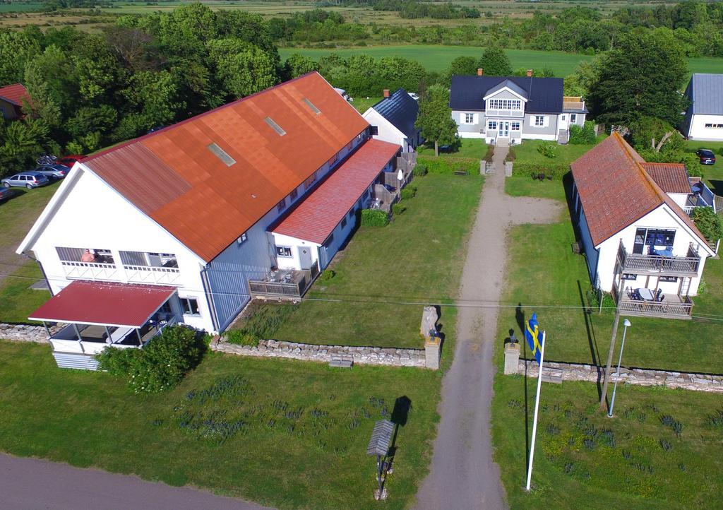 Aeleklinta Gard Aparthotel Exterior photo
